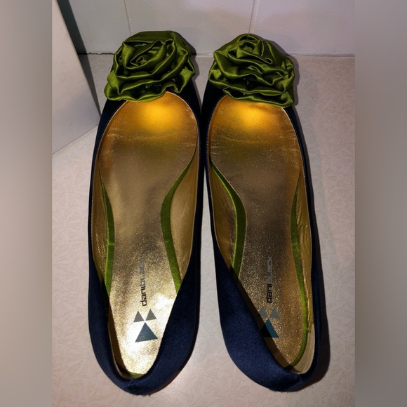 Anthropologie Dani Black Mimosa Navy Satin Skimmers / Flats - Size 8 - Picture 4 of 7